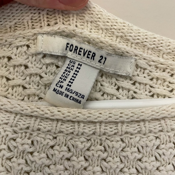 Forever 21 sweater - Picture 3 of 4